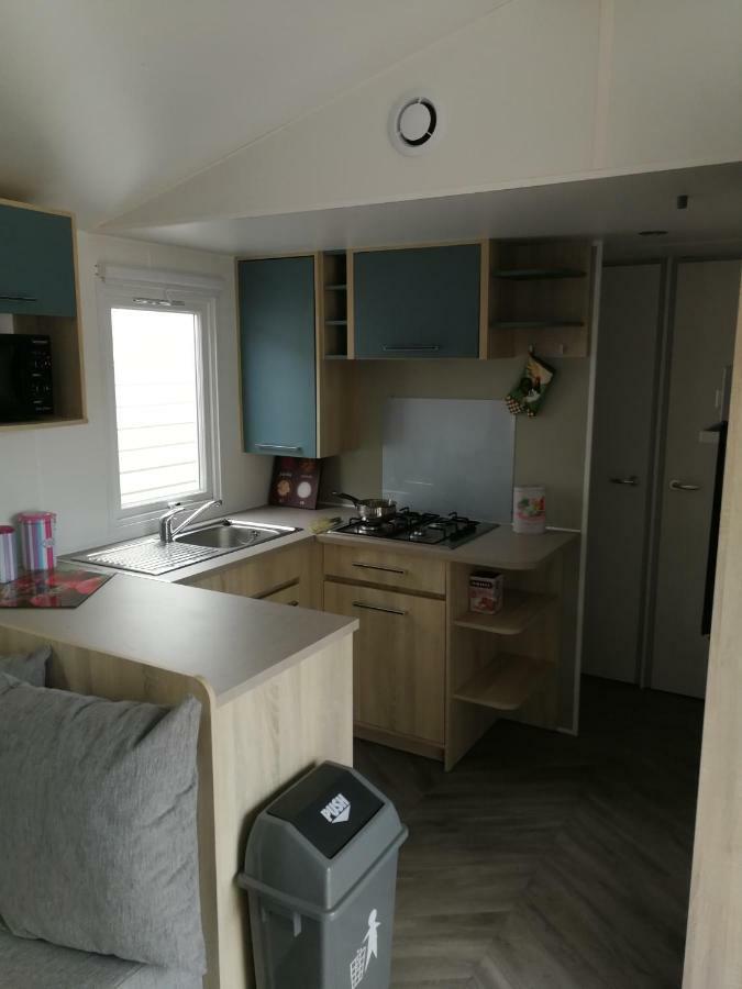 Bungalow 3Ch 2Sdb 8 Pers. Les Mathes Buitenkant foto